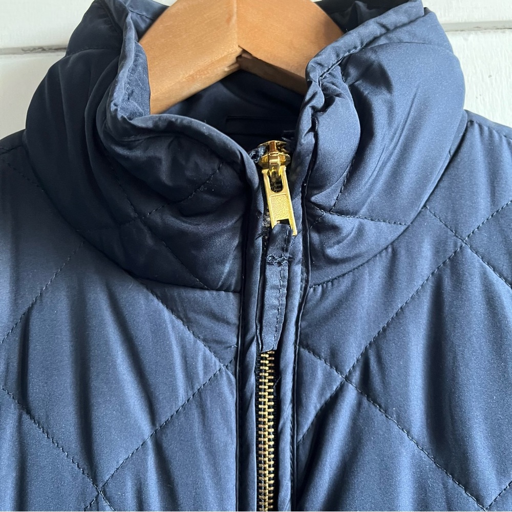 Navy Blue Vest - Picture 3 of 6